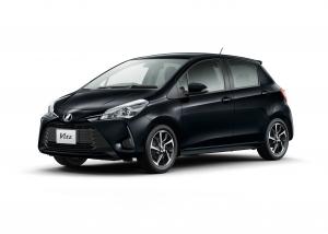 Toyota Vitz 2017 года